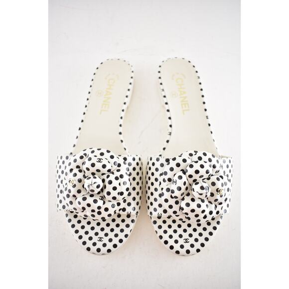 Chanel 24P Black White Camellia Flower Polka Dot CC Logo Mule Slide Sandal 38 - Picture 11 of 15